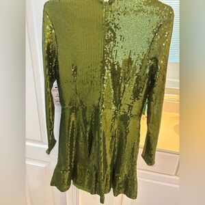 Scoop Green Sequin Women's Top